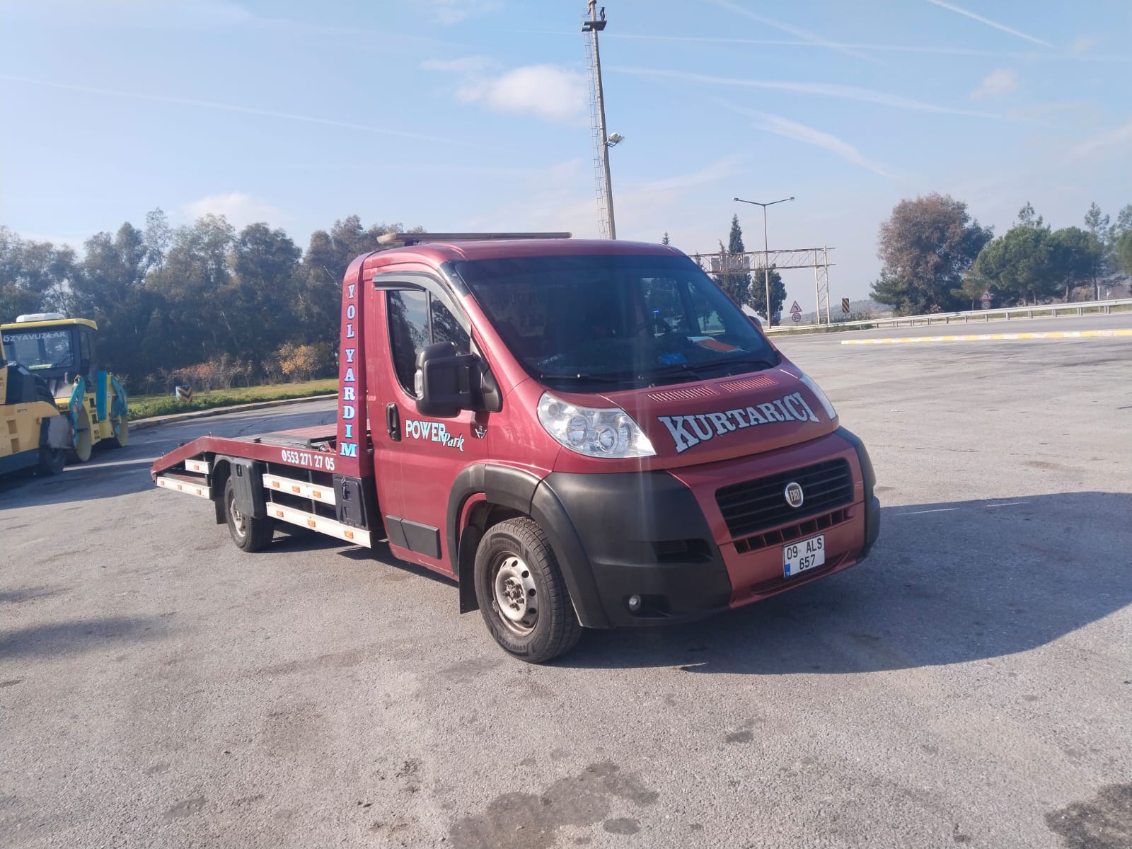 Aydın çekici hizmeti sunan Power Park Aydın oto çekici aracı, 7/24 yol yardım