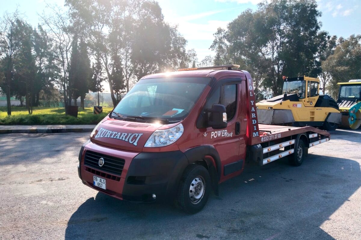 Efeler’de 7/24 oto çekici hizmeti sunan Power Park Aydın, hızlı ve güvenilir yol yardım hizmetiyle araç kurtarma ve çekici desteği sağlamaktadır.